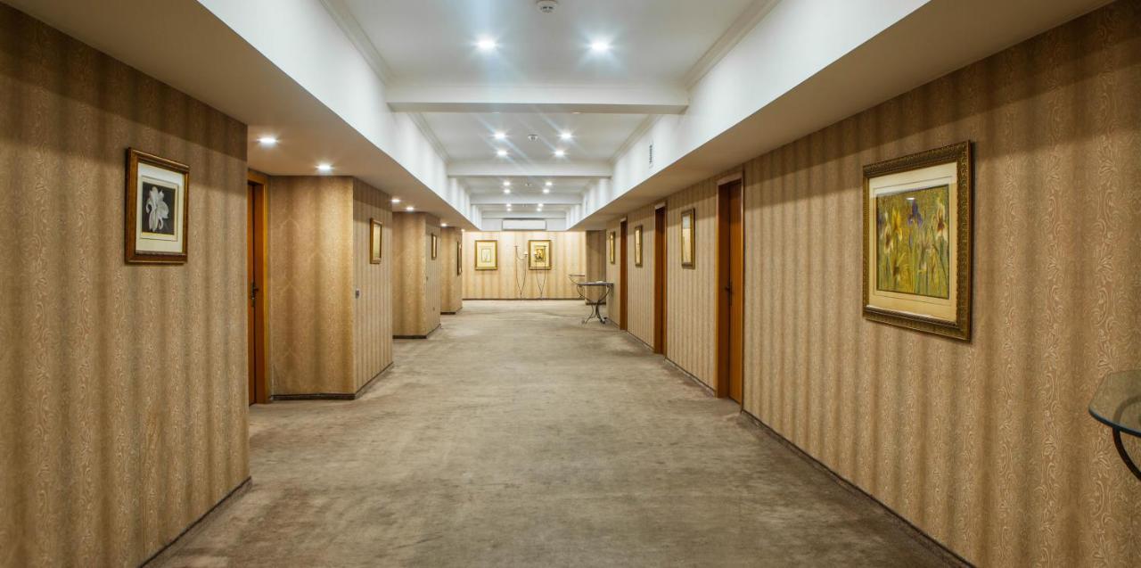 Abu Arena Hall Баку Екстер'єр фото